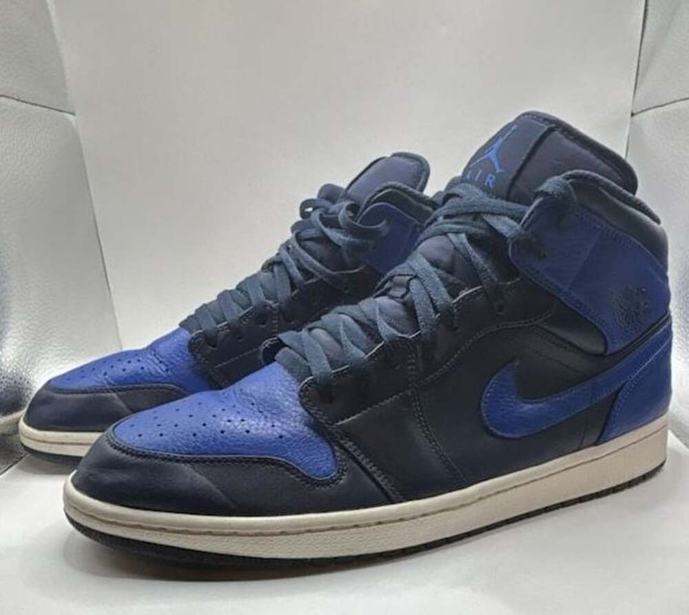 Nike Air Jordan 1 Mid Size 13 Obsidian Game Royal Blue
